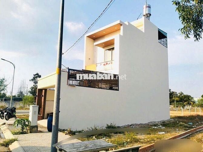 BÁN NHÀ TÂN AN HỘI, CÁCH NGUYỄN VĂN KHẠ 50M, 82m2, SHR, 1 tỷ 8