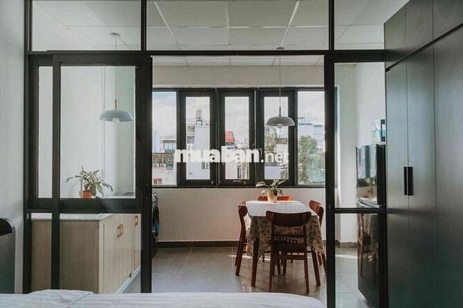 CHO THUÊ CĂN HỘ FULL NỘI THẤT TÁCH BẾP-THOÁNG GIÁ RẺ GẦN CHỢ BẾN THÀNH