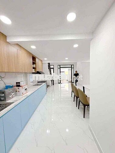 🔥 SIÊU PHẨM 3 TẦNG – SÁT MẶT TIỀN HUỲNH TẤN PHÁT – 4.5M x 12M – 3PN –