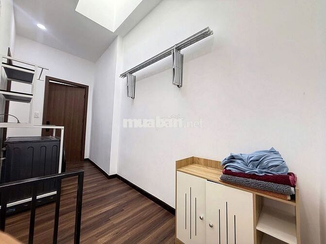 Nhà Nguyên Căn Mới Full Nội Thất Đường Sư Vạn Hạnh - 2PN 2WC - 4.5x8m