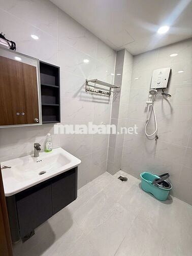 Nhà Nguyên Căn Mới Full Nội Thất Đường Sư Vạn Hạnh - 2PN 2WC - 4.5x8m