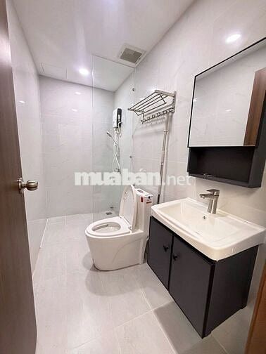 Nhà Nguyên Căn Mới Full Nội Thất Đường Sư Vạn Hạnh - 2PN 2WC - 4.5x8m
