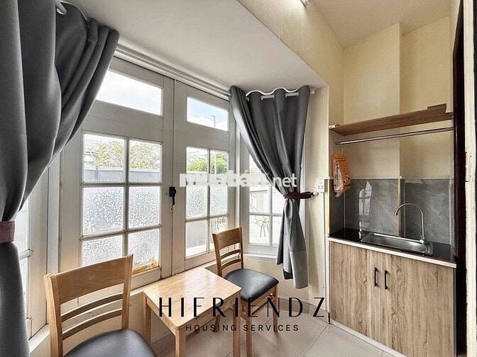 STUDIO BAN CÔNG ĐẦY ĐỦ NỘI THẤT ĐI BỘ QUA NHÀ THỜ PHAOLO, AEON TÊN LỬA