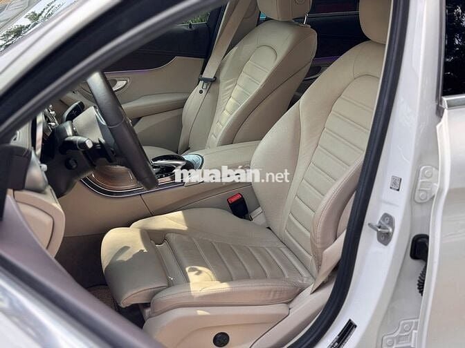 C200 Exclusive 2021 Trắng Kem 27.000km Lướt