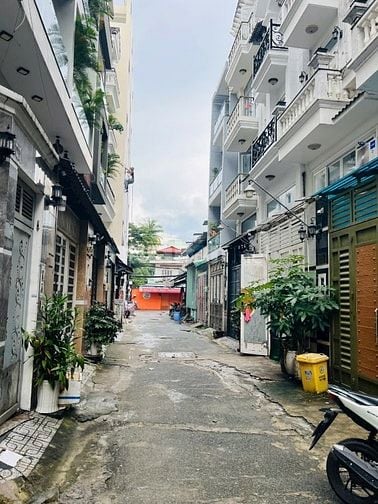 ⭐️Nhà 4 Lầu DT:4x15m tuyệt đẹp Cao cấp hẻm xe hơi 5m Nguyễn Du, P7