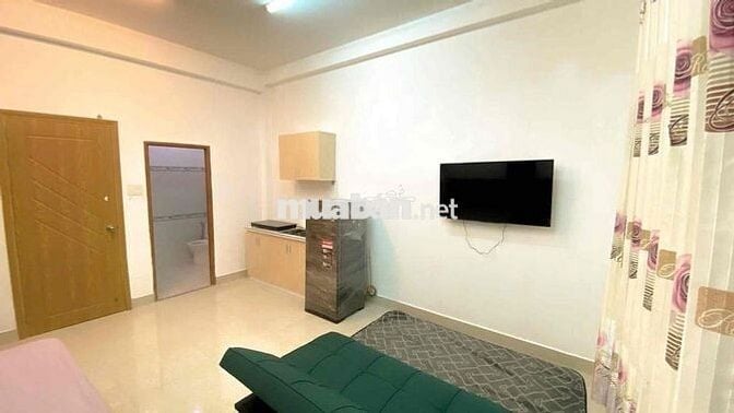CHDV 35m2 CỬA SỔ TO NGAY VÒNG XOAY DƯƠNG BÁ TRẠC Q8