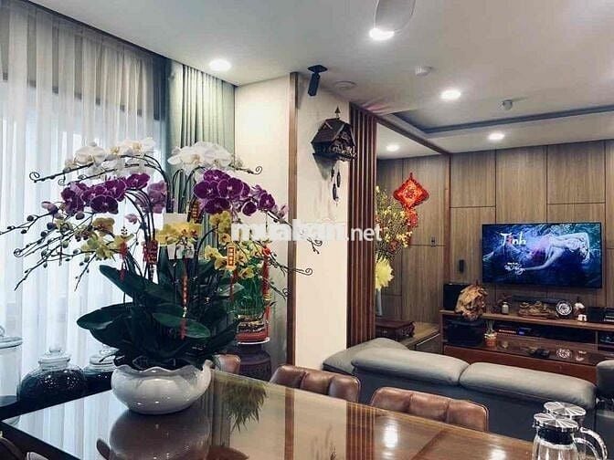Chủ cần tiền bán gấp CH nằm ngay trung tâm đà nẵng
