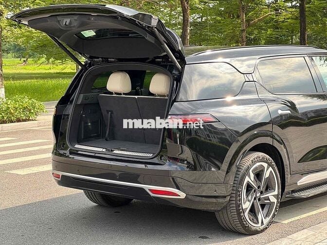 VinFast VF9 2023 Plus Pin Mua SDI - 5000 km