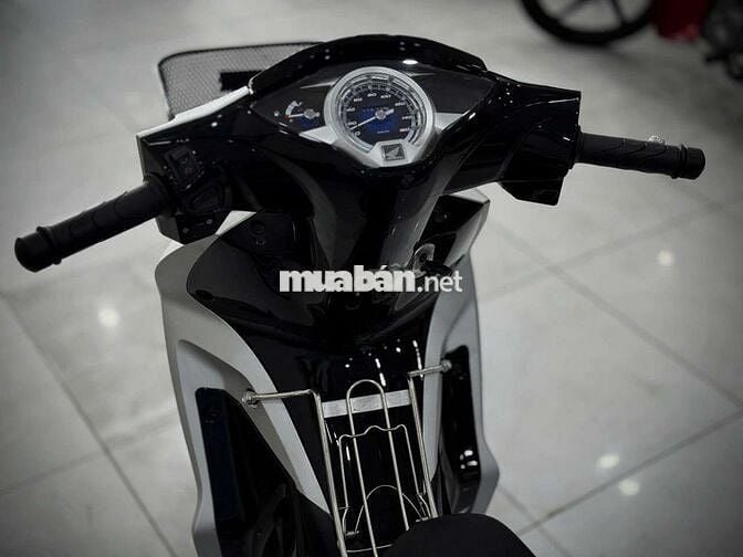 Future 2022 odo 2.000km – giá 27tr8