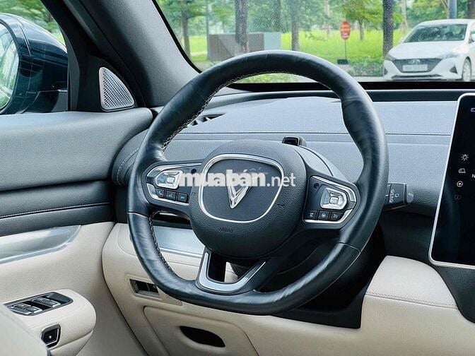 VinFast VF9 2023 Plus Pin Mua SDI - 5000 km