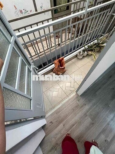 CHO THUÊ NHÀ NGUYÊN CĂN GIÁ RẺ ĐƯỜNG LỚN NHÀ MỚI SIÊU NGON