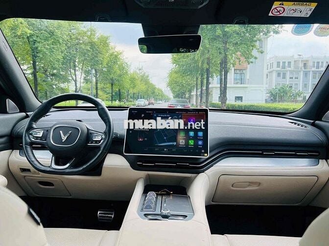 VinFast VF9 2023 Plus Pin Mua SDI - 5000 km