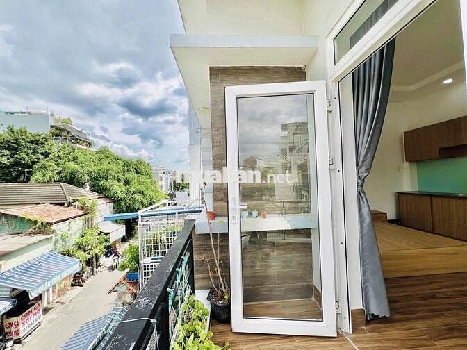CHO THUÊ CH STUDIO MỚI 100% NGAY CẦU KINH SIÊU THOÁNG