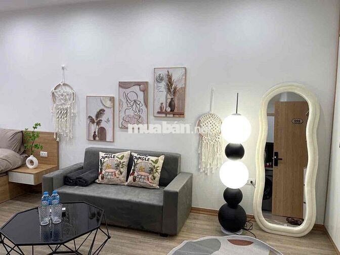 CHO THUÊ STUDIO BAN CÔNG MỚI TINH NGAY LOTTE TÂY HỒ, LẠC LONG QUÂN