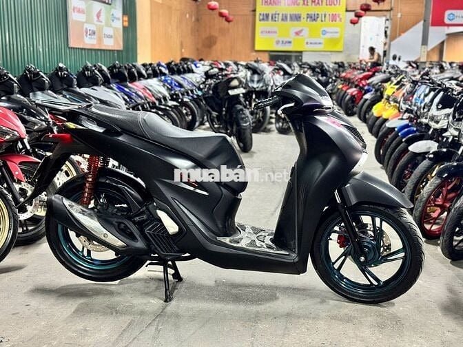 XE MÁYTHANH TÙNG_SH 125 ABS ĐEN NHÁM LƯỚT XE ĐẸP