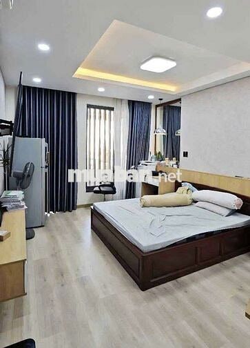 NHÀ 4 LẦU VỊ TRÍ ĐẸP HỢP KD (4m x20m) LÊ VĂN QUỚI BTĐ