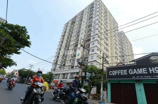 Cho thuê căn hộ 377 Tân Hương, Tân Phú. 64m2, full nội thất gỗ