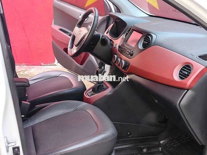 Hàng tốt - Hyundai i10 2019 1.2 AT Full option