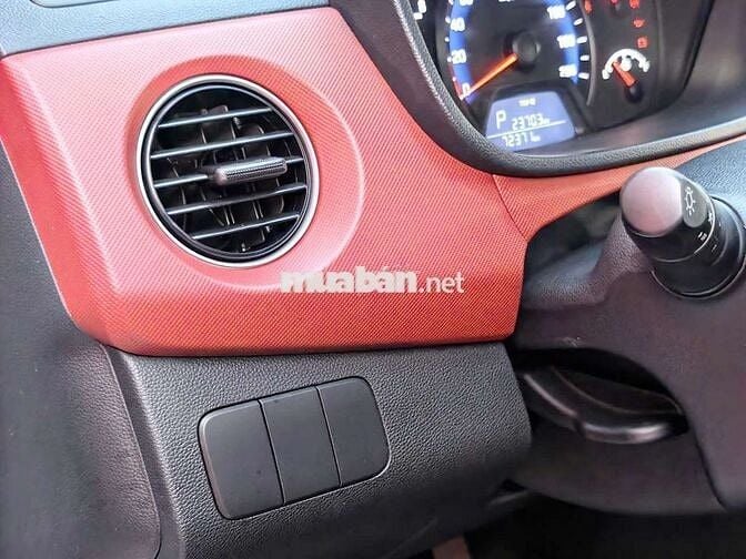 Hàng tốt - Hyundai i10 2019 1.2 AT Full option