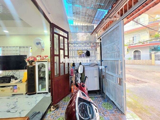 Chung cư 97m2 4 PN Nguyễn Xí Q. Bình Thạnh