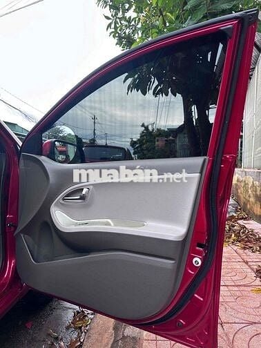 Kia Morning 2021 số tự động