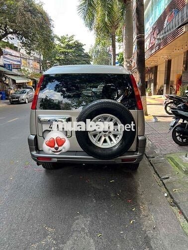 Ford Everest 2005 Diesel XL 4x2 - 12345 km