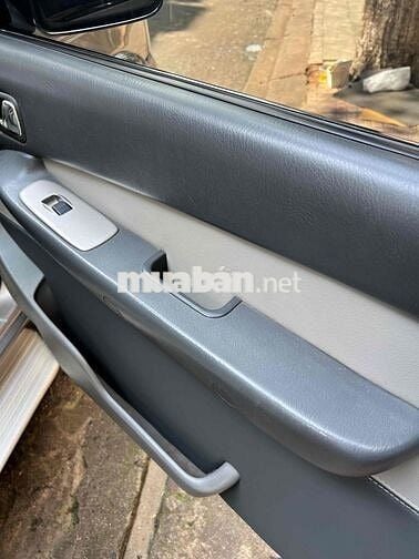 Ford Everest 2005 Diesel XL 4x2 - 12345 km