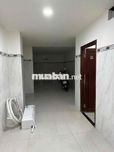 CHÍNH CHỦ CHO NỮ THUÊ PHÒNG BAN CÔNG, PHÒNG MÁY LẠNH THOÁNG MÁT (NGAY