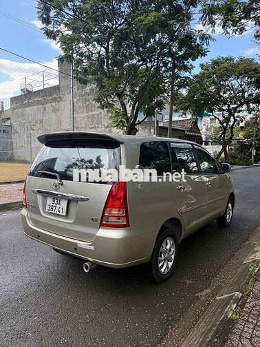 Toyota Innova 2008 G - 186000 km