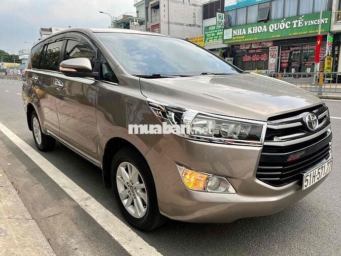 Toyota Innova 2019 , số sàn , Nâu vàng anh kim