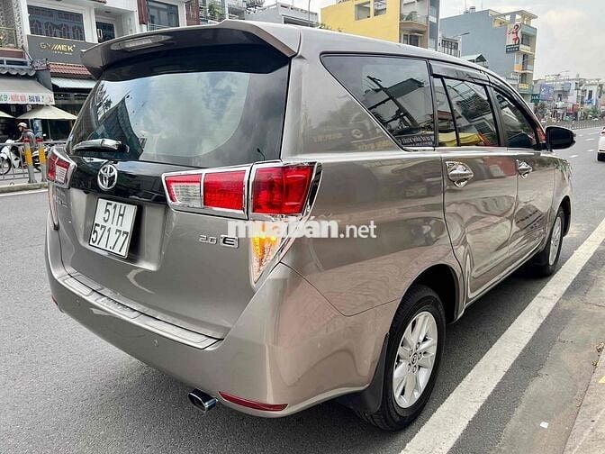 Toyota Innova 2019 , số sàn , Nâu vàng anh kim