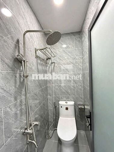 BÁN NHÀ MỚI ĐẸP  đường THỐNG NHẤT, P16, GV - 1 trệt 1 lầu 2PN, 2WC