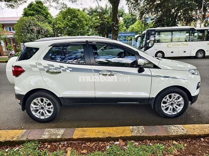 2016 1.5L Titanium AT - 80000 km