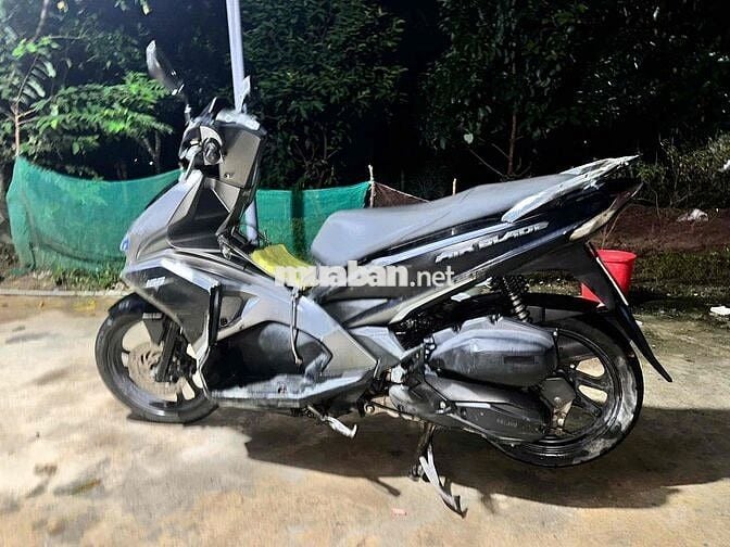 bán xe cũ để mua xe mơi