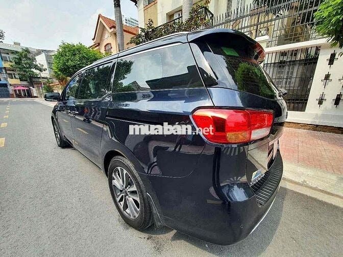 KIA SEDONA 2018 bản full.Máy Xăng. 3.3lit. Dk t8.2