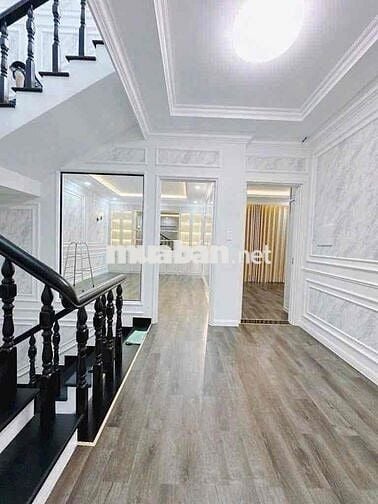 SIÊU PHẨM NHÀ MỚI TRẮNG SÁNG - Lê Hồng Phong, P12, Q10 - Có thang máy