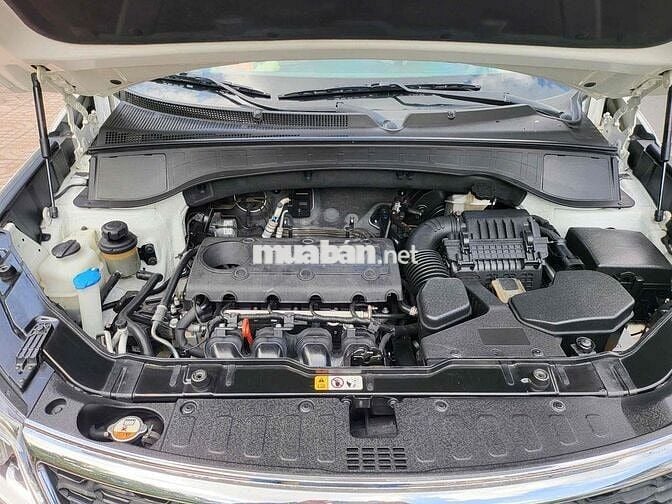 Kia Sorento đk lần đầu t8.2017 máy xăng . Mới 98%