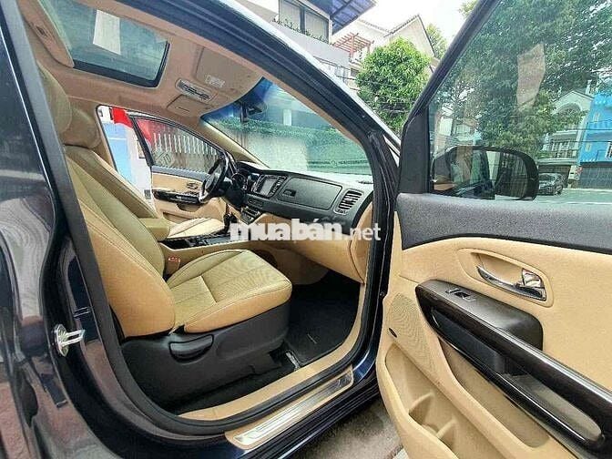 KIA SEDONA 2018 bản full.Máy Xăng. 3.3lit. Dk t8.2