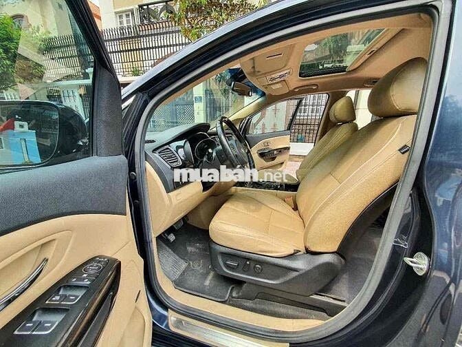 KIA SEDONA 2018 bản full.Máy Xăng. 3.3lit. Dk t8.2