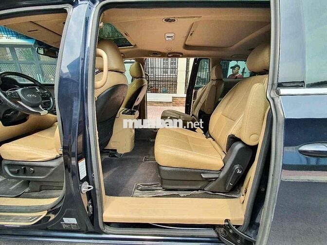 KIA SEDONA 2018 bản full.Máy Xăng. 3.3lit. Dk t8.2