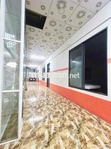 Cho thuê MB mô hình trường học, (DT:1400m2), trung tâm P.Trảng Dài, BH