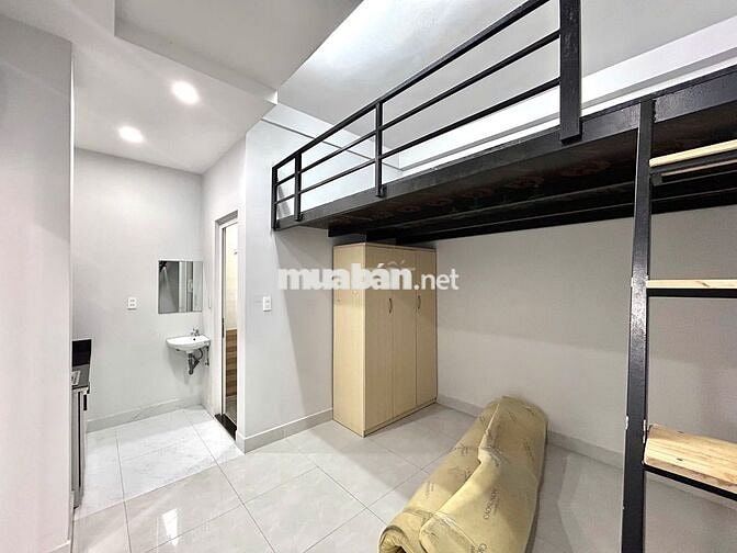 SÁT Y DƯỢC, UEH – CÓ GÁC Ở ĐƯỢC 4 NGƯỜI – THANG MÁY NGAY PHẠM VĂN CHÍ