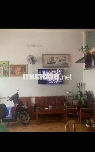 nhà hiếm 2 tầng Nguyễn trãi Dĩ An ,56 m2 2.7tỷ