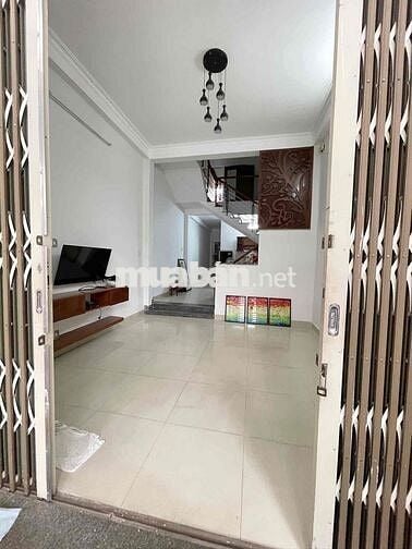 Cho thuê nhà gần chợ Thanh Khê, Cù Chính Lan 64m2