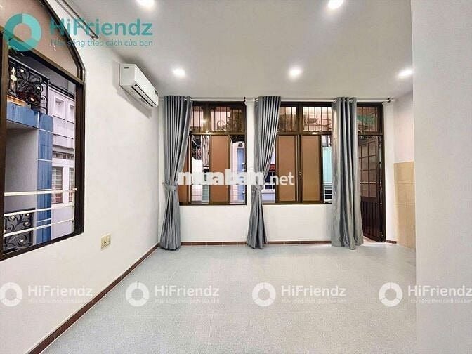 PHÒNG STUDIO MỚI - BAN CÔNG - GIÁP Q1, Q3 - CHỈ TỪ 6TR