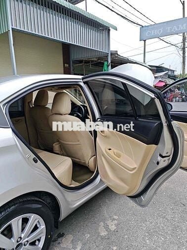 Toyota Vios 2017 1.5E MT - 92000 km