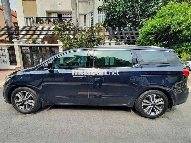 KIA SEDONA 2018 bản full.Máy Xăng. 3.3lit. Dk t8.2