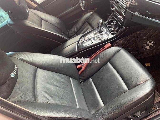 BMW 5 Series 2011 523i - 90000 km