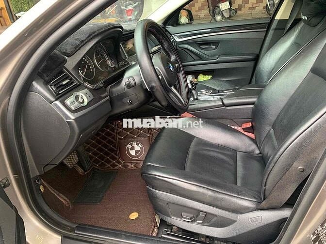 BMW 5 Series 2011 523i - 90000 km