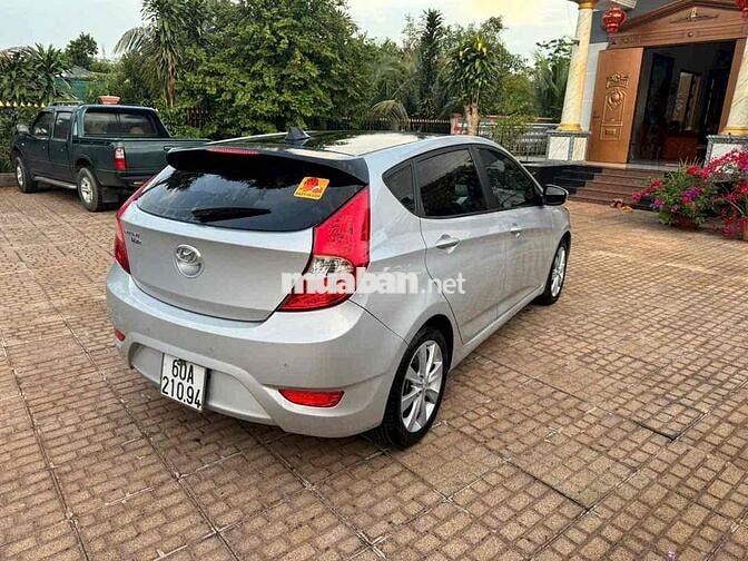 Hyundai Accent 2014 1.4 AT - 51000 km đăng kí 2015